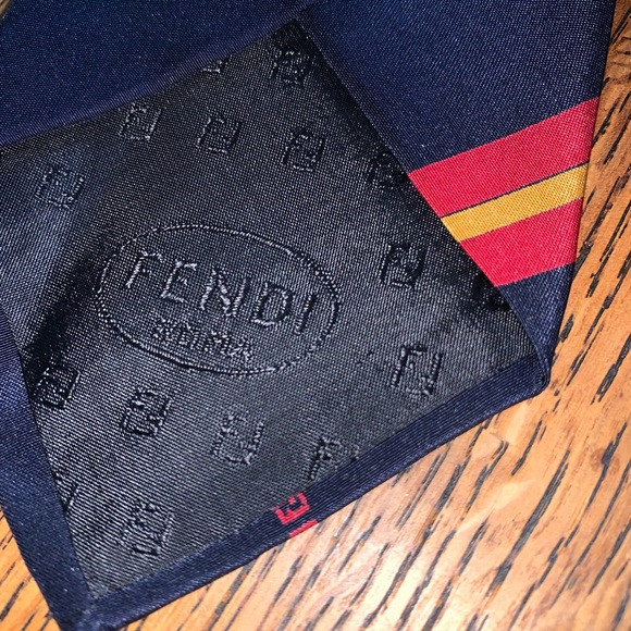 Vintage Fendi Tie from Barney’s New York  (H) - Picture 4 of 4